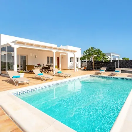 فيلة Oscar Lanzarote By Plus