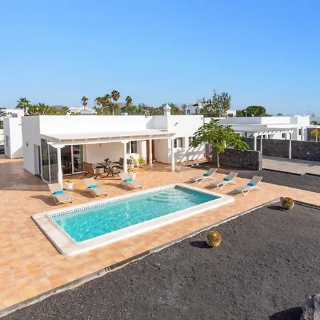 فيلة Oscar Lanzarote By Plus