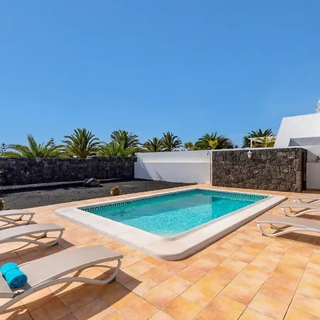 Oscar Lanzarote By Plus * تيغيسي